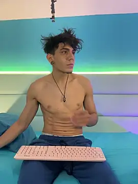 abrilandjulian online show from 23, 3, 2026