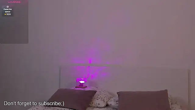 WetKaylaa online show from 3, 3, 2026