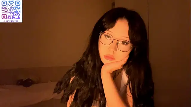 Snapshot of KateGlowee chatting on 20, 2, 2026 KateGlowee online show from 20, 2, 2026