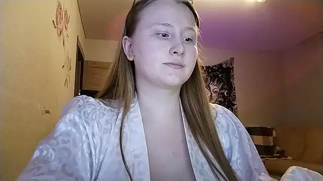 AnikaLipps online show from 7, 3, 2026