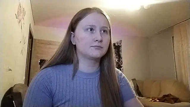 AnikaLipps online show from 16, 4, 2026