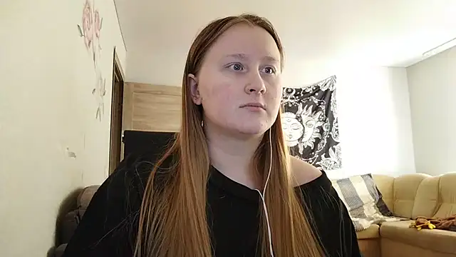 Snapshot of AnikaLipps chatting on 23, 4, 2026 AnikaLipps online show from 23, 4, 2026