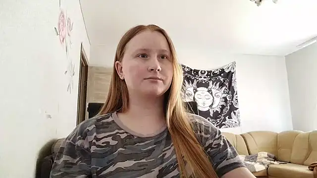 Snapshot of AnikaLipps chatting on 28, 4, 2026 AnikaLipps online show from 28, 4, 2026