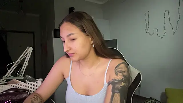 YettaUrive online show from 28, 2, 2026