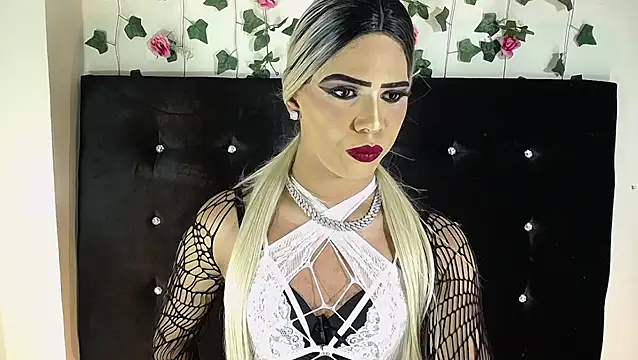 Snapshot of Kristal_Queen01 chatting on 25, 4, 2026 Kristal Queen01 online show from 25, 4, 2026