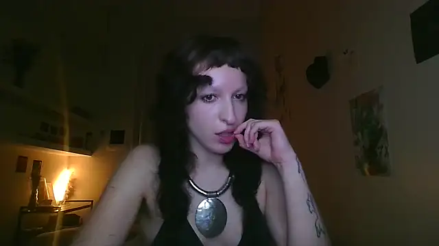Snapshot of rhizomata chatting on 5, 6, 2026 rhizomata online show from 5, 6, 2026