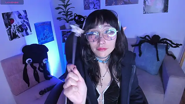 Snapshot of Hoshi_Miuu chatting on 18, 2, 2026 Hoshi Miuu online show from 18, 2, 2026