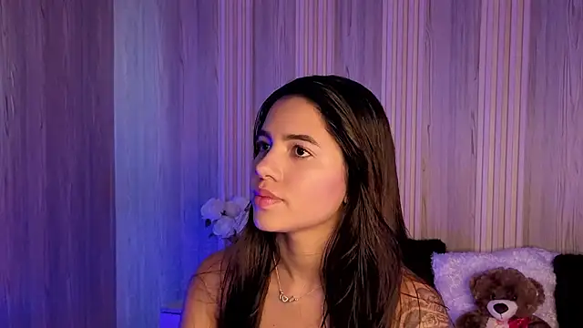 Snapshot of Isabellaa_Rosee chatting on 16, 7, 2026 Isabellaa Rosee online show from 16, 7, 2026