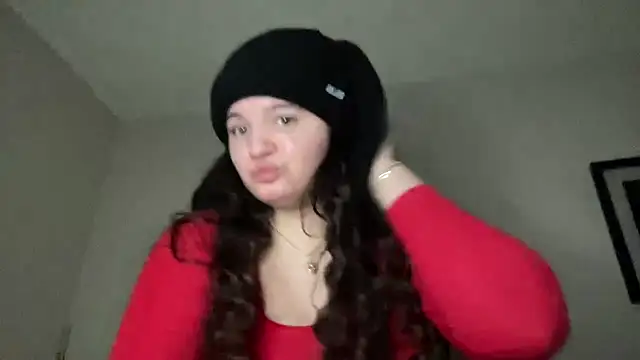 Snapshot of SoyOceanne chatting on 5, 4, 2026 SoyOceanne online show from 5, 4, 2026