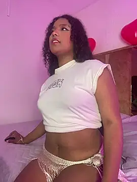 Snapshot of canelaa_sweet5 chatting on 25, 2, 2026 canelaa sweet5 online show from 25, 2, 2026