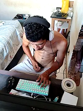 MagrinhoPika online show from 15, 3, 2026