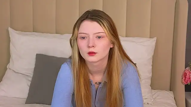 Snapshot of AlyssFrost chatting on 2, 6, 2026 AlyssFrost online show from 2, 6, 2026