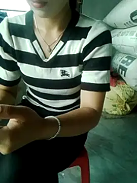 Snapshot of Thobaby112 chatting on 5, 6, 2026 Thobaby112 online show from 5, 6, 2026