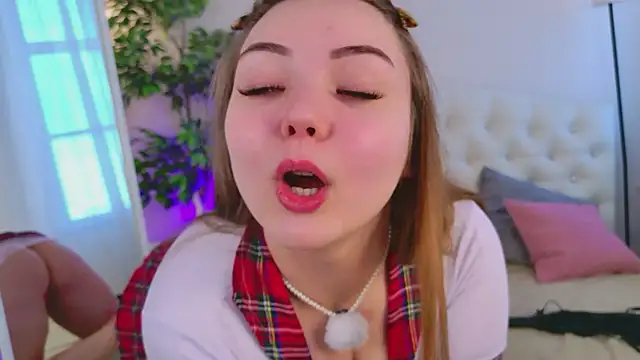 ur blythe doll online show from 22, 4, 2026