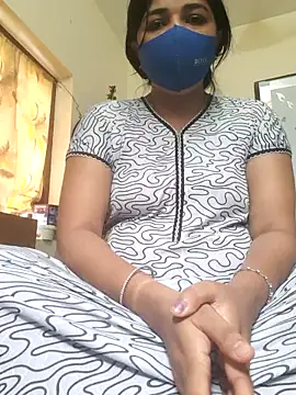 Snapshot of Tamil_Luckly_girl chatting on 29, 5, 2026 Tamil Luckly girl online show from 29, 5, 2026