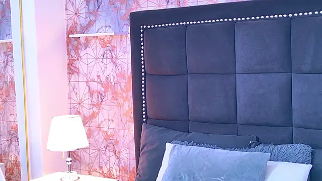 Raven Gloomy online show from 12, 3, 2026