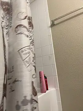 ShortcakeMochaa online show from 1, 3, 2026