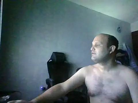 Snapshot of Heavy_Rebellx chatting on 20, 2, 2026 Heavy Rebellx online show from 20, 2, 2026