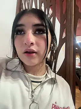 Snapshot of Kattengel_ chatting on 25, 4, 2026 Kattengel online show from 25, 4, 2026