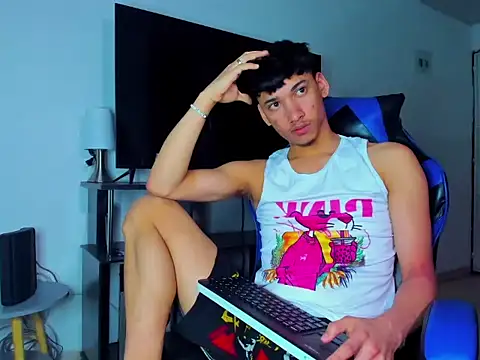 Lyam Russo online show from 3, 4, 2026