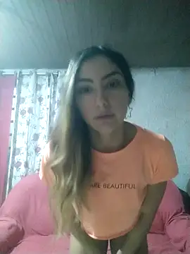 Snapshot of Larinhacat chatting on 22, 2, 2026 Larinhacat online show from 22, 2, 2026