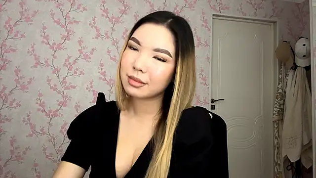 Snapshot of Elina_Mottel chatting on 17, 2, 2026 Elina Mottel online show from 17, 2, 2026