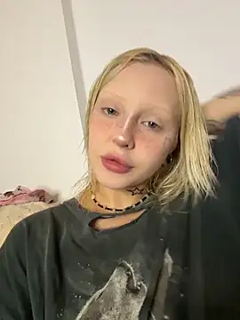 Snapshot of urlittlebaby666 chatting on 24, 2, 2026 urlittlebaby666 online show from 24, 2, 2026