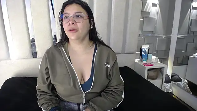 Snapshot of belen_green chatting on 6, 6, 2026 belen green online show from 6, 6, 2026