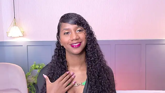 Snapshot of Chloe-Rose- chatting on 25, 2, 2026 Chloe-Rose- online show from 25, 2, 2026