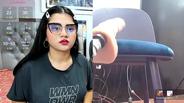 Snapshot of mila_quin chatting on 13, 5, 2026 mila quin online show from 13, 5, 2026
