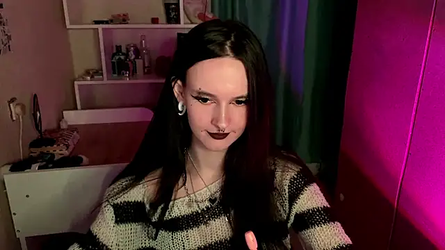 Snapshot of MabelDefina chatting on 5, 5, 2026 MabelDefina online show from 5, 5, 2026