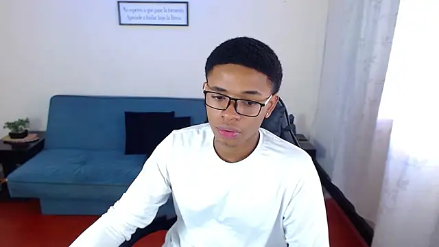 Snapshot of liiam3 chatting on 18, 2, 2026 liiam3 online show from 18, 2, 2026