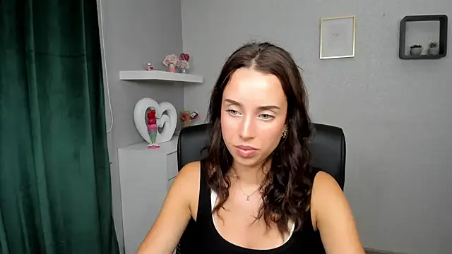 Snapshot of AdeleSolo chatting on 1, 7, 2026 AdeleSolo online show from 1, 7, 2026