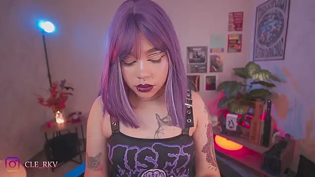 violette clerk1  online show from 30, 3, 2026