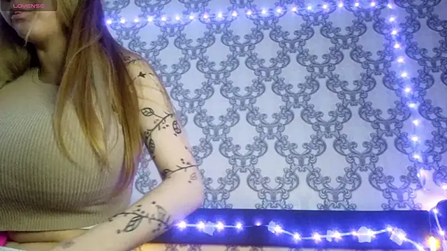 VictoriaDeese online show from 24, 3, 2026