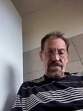 Snapshot of Costy601 chatting on 12, 5, 2026 Costy601 online show from 12, 5, 2026