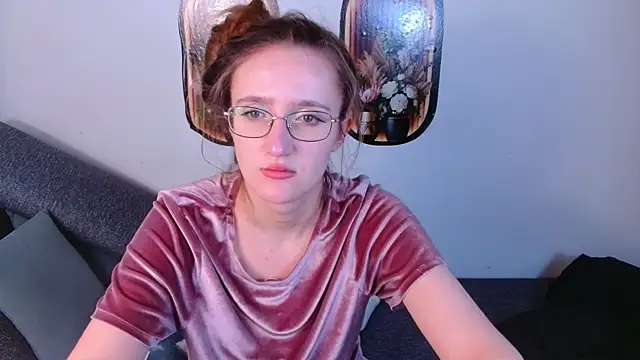 miay here  online show from 14, 5, 2026