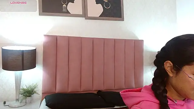 SweetMilie gh online show from 25, 3, 2026