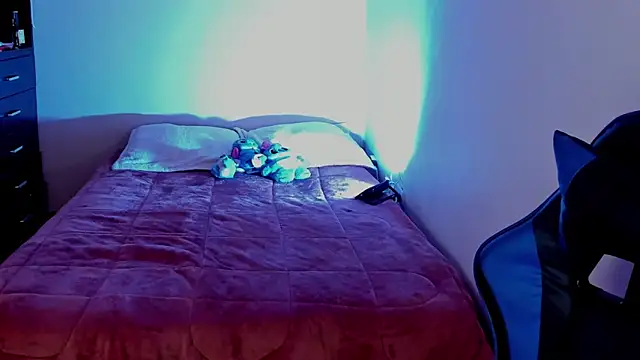 saradiazxxx online show from 26, 4, 2026