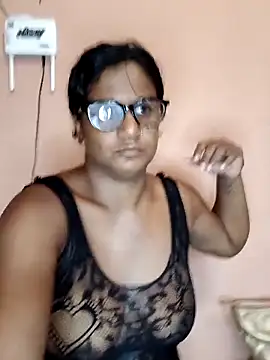 Snapshot of indianstrawberrylips4u chatting on 24, 2, 2026 indianstrawberrylips4u online show from 24, 2, 2026