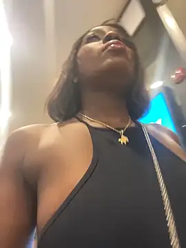 ZarahFerreira online show from 8, 3, 2026