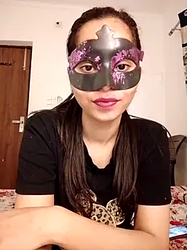 cute girl 29 online show from 2, 5, 2026