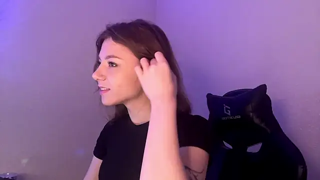 aera elese online show from 3, 3, 2026