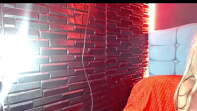 Snapshot of Arabella_Fraser18 chatting on 15, 4, 2026 Arabella Fraser18 online show from 15, 4, 2026