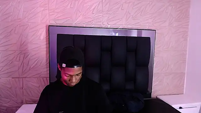 Santiago Ortiz  online show from 13, 3, 2026