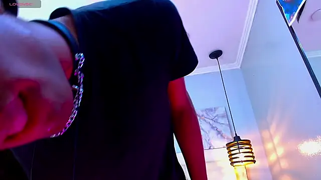 Santiago Ortiz  online show from 2, 4, 2026