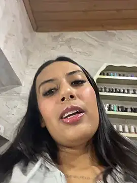 Tifqueen online show from 5, 3, 2026