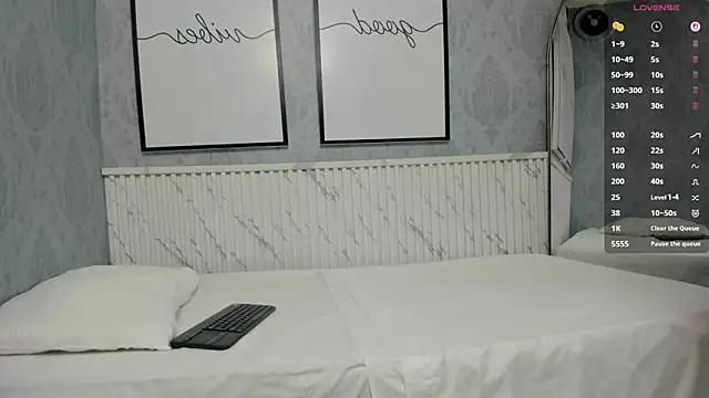 Snapshot of beautydoll18_ chatting on 17, 6, 2026 beautydoll18 online show from 17, 6, 2026
