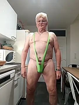 olivbisoumis online show from 12, 4, 2026