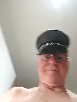 olivbisoumis online show from 16, 4, 2026